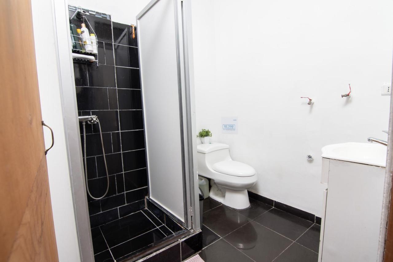 ホテル Habitacion Providencia サンティアゴ エクステリア 写真